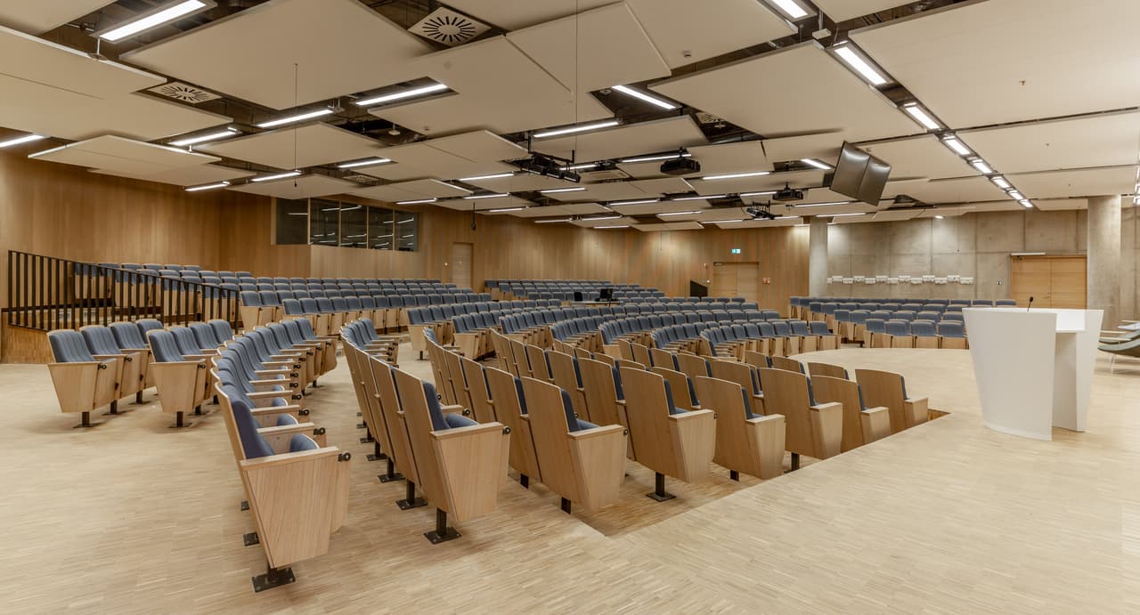 Podesti un Prezentāciju Pultis