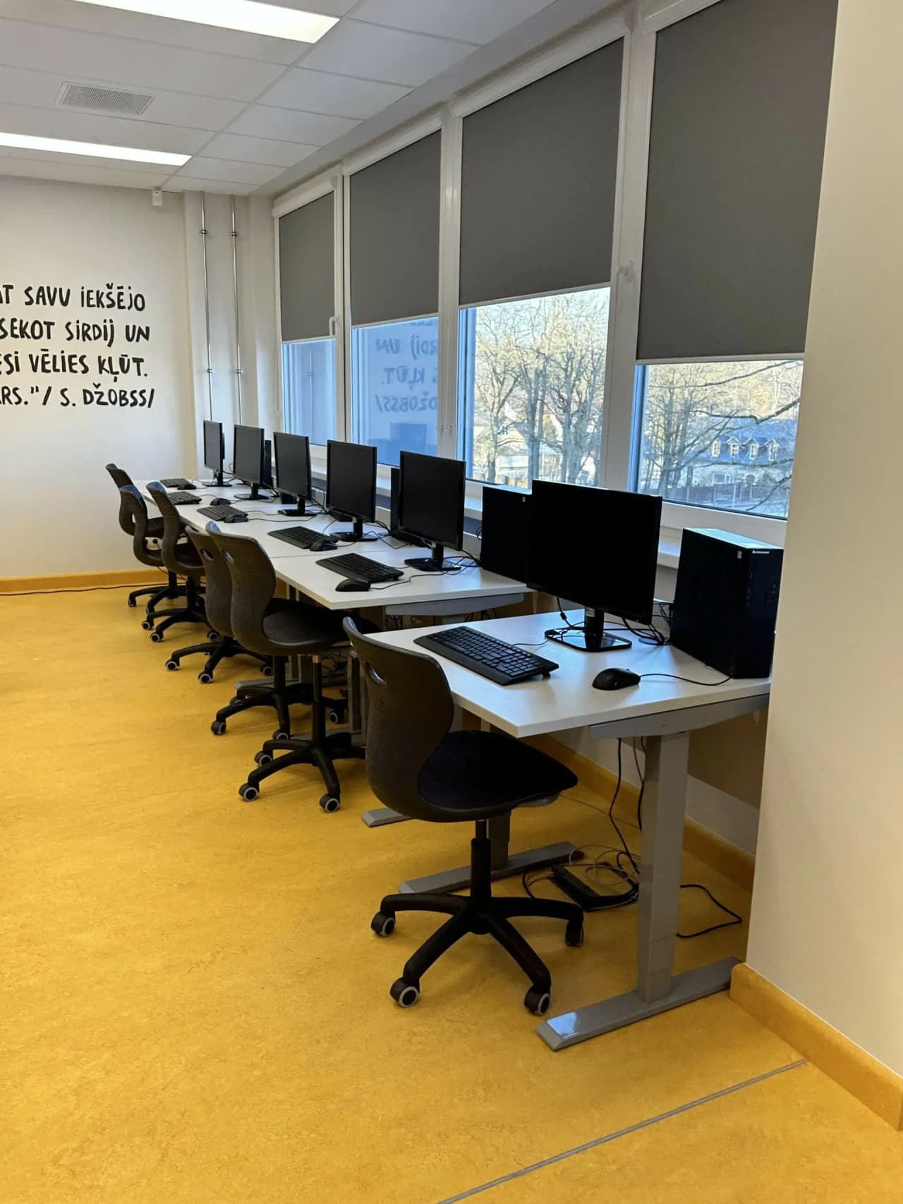 Jūrmala State Gymnasium 10