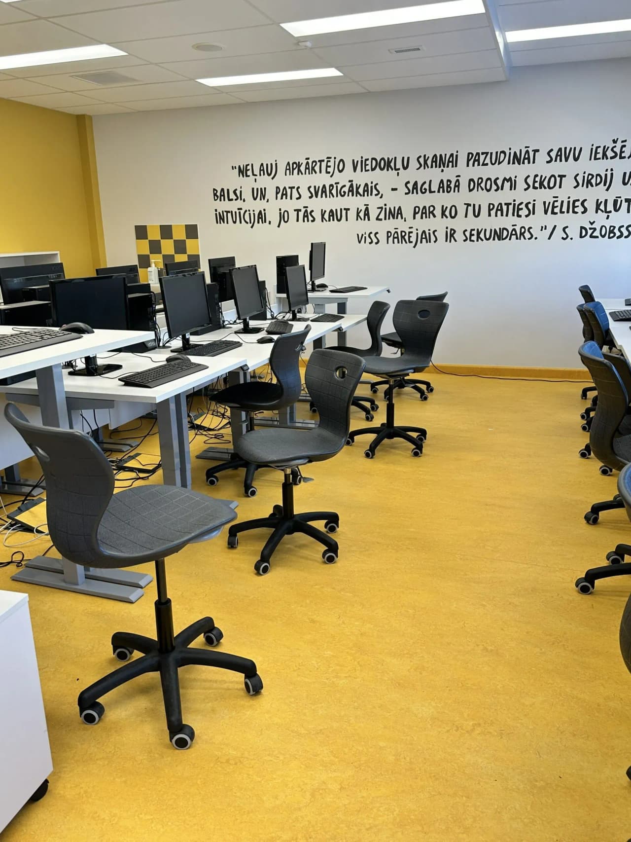 Jūrmala State Gymnasium 11