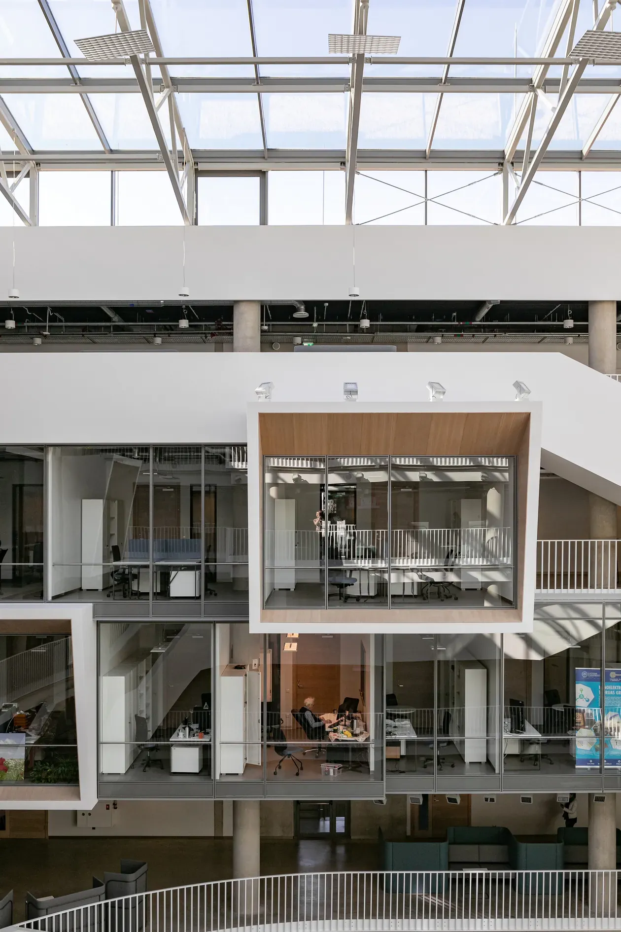 University of Latvia: House of Nature and House of Science 9